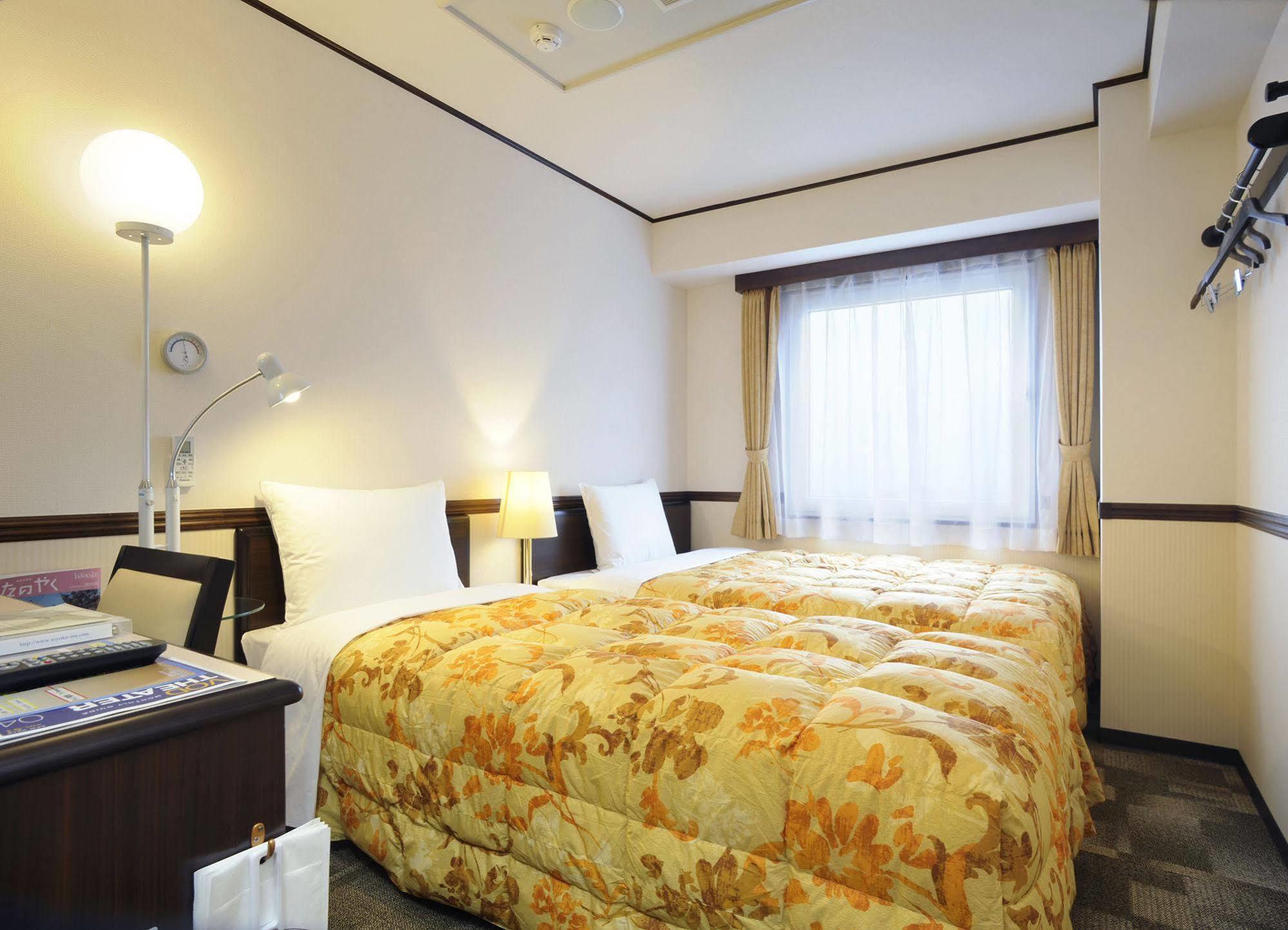 Toyoko Inn Osaka Jr Noda Ekimae Exteriér fotografie