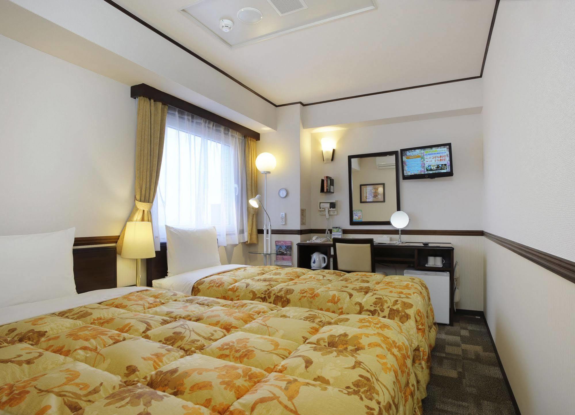 Toyoko Inn Osaka Jr Noda Ekimae Exteriér fotografie